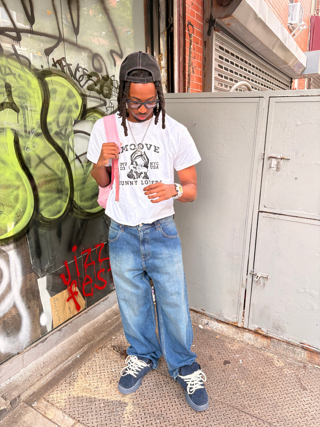 BUNNY LOVERS TEE POP UP EXCLUSIVE