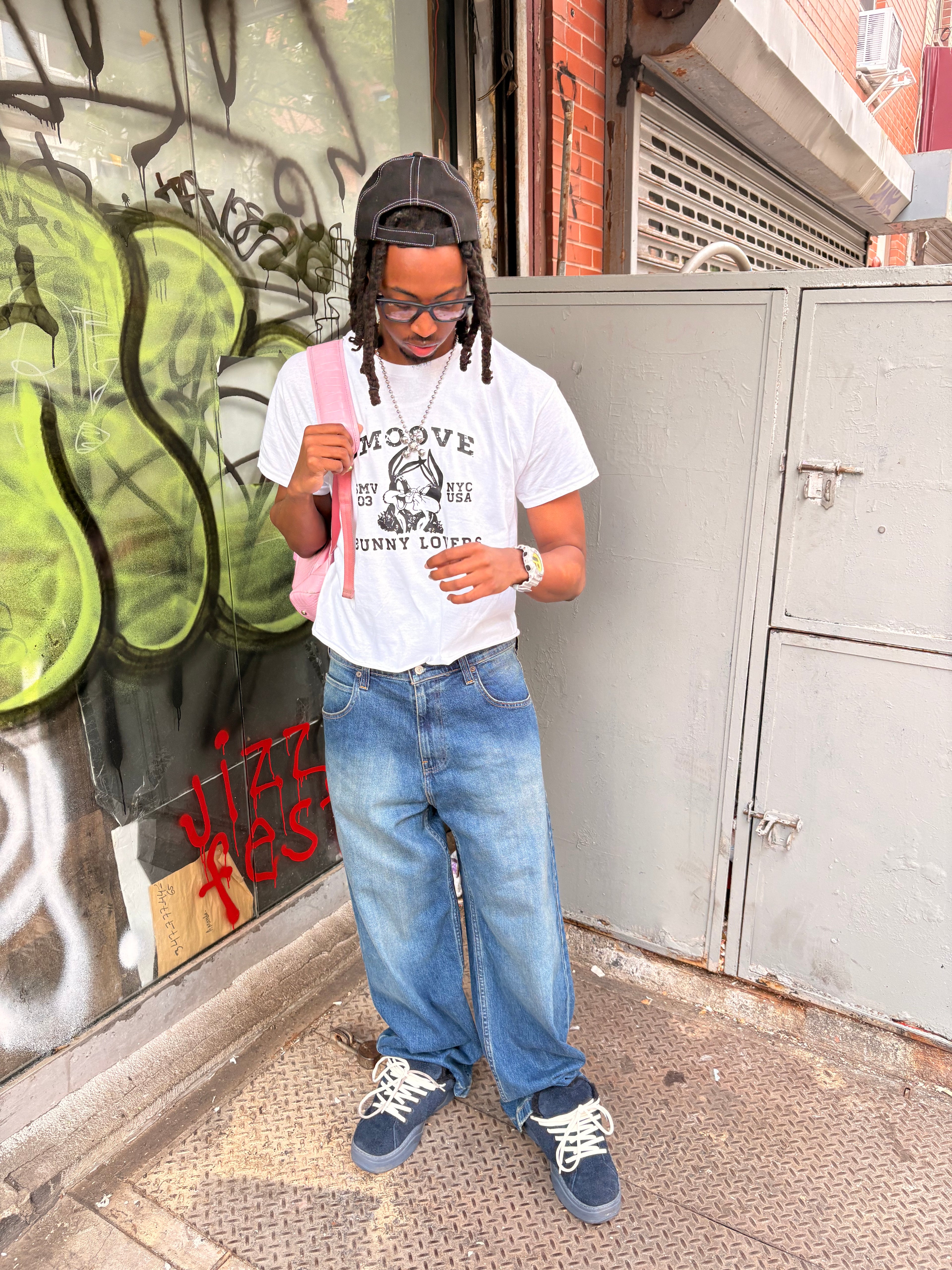 BUNNY LOVERS TEE POP UP EXCLUSIVE