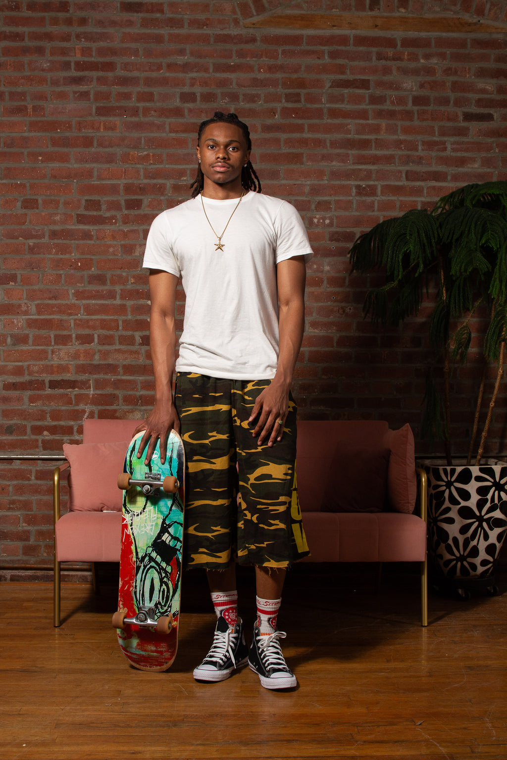 SMUV GOLDEN CAMO SWEATSHORTS