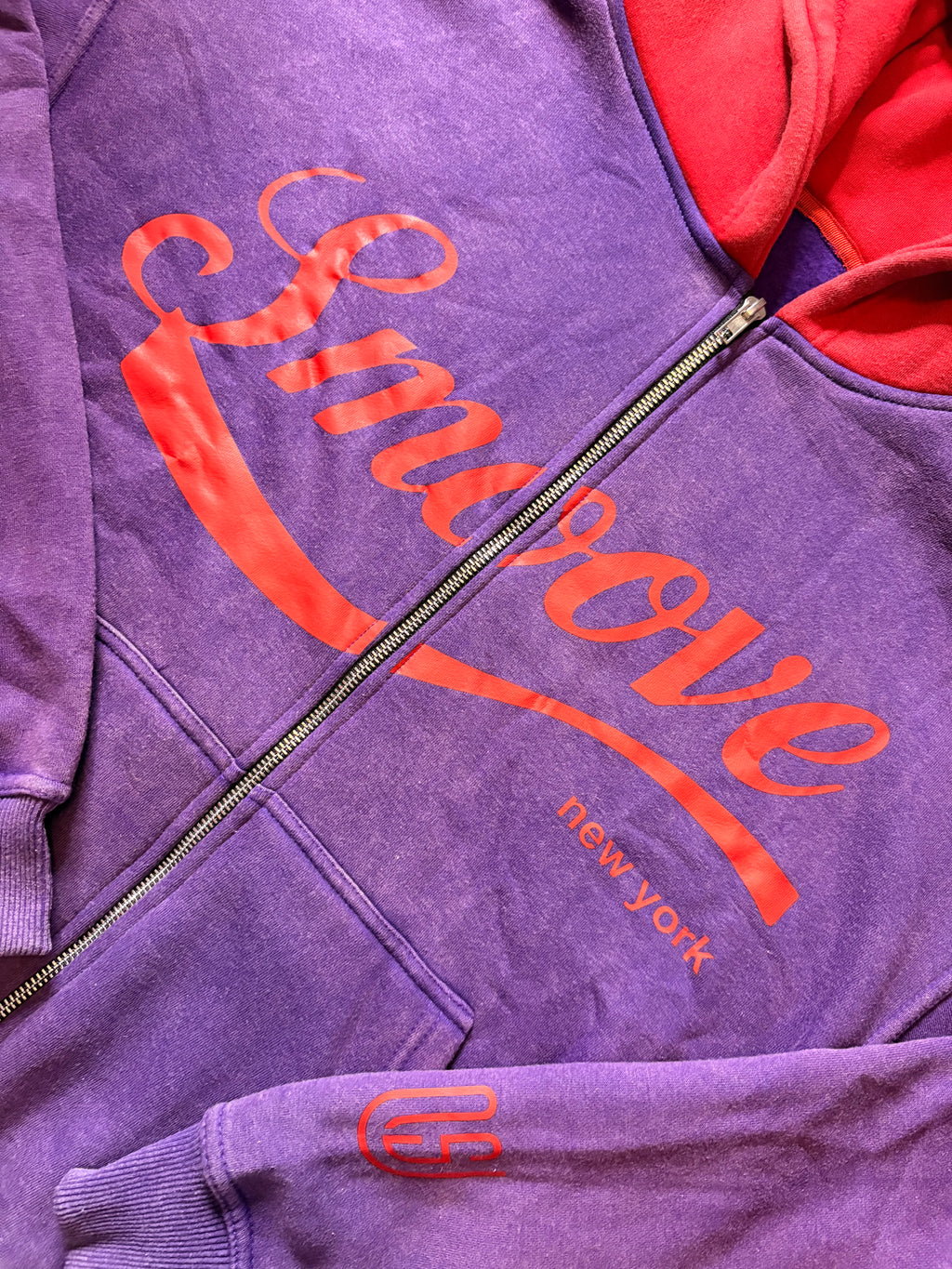 MCSMUV ZIP UP HOODIE